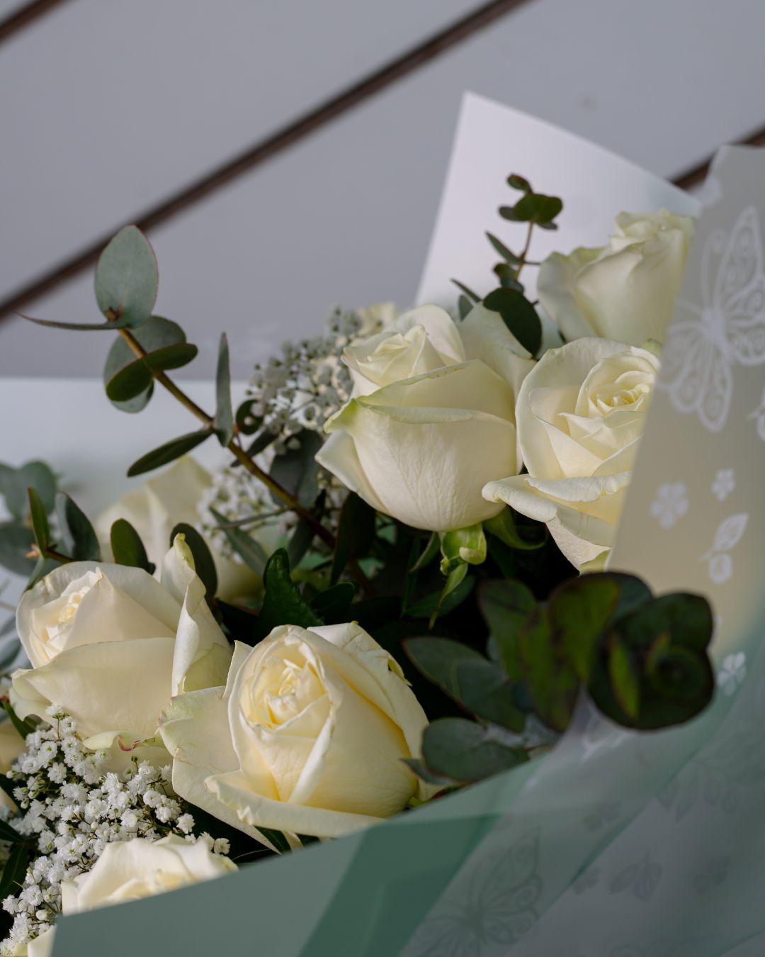 Dozen White Roses