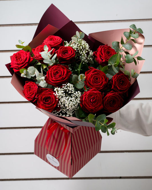 Dozen Red Roses